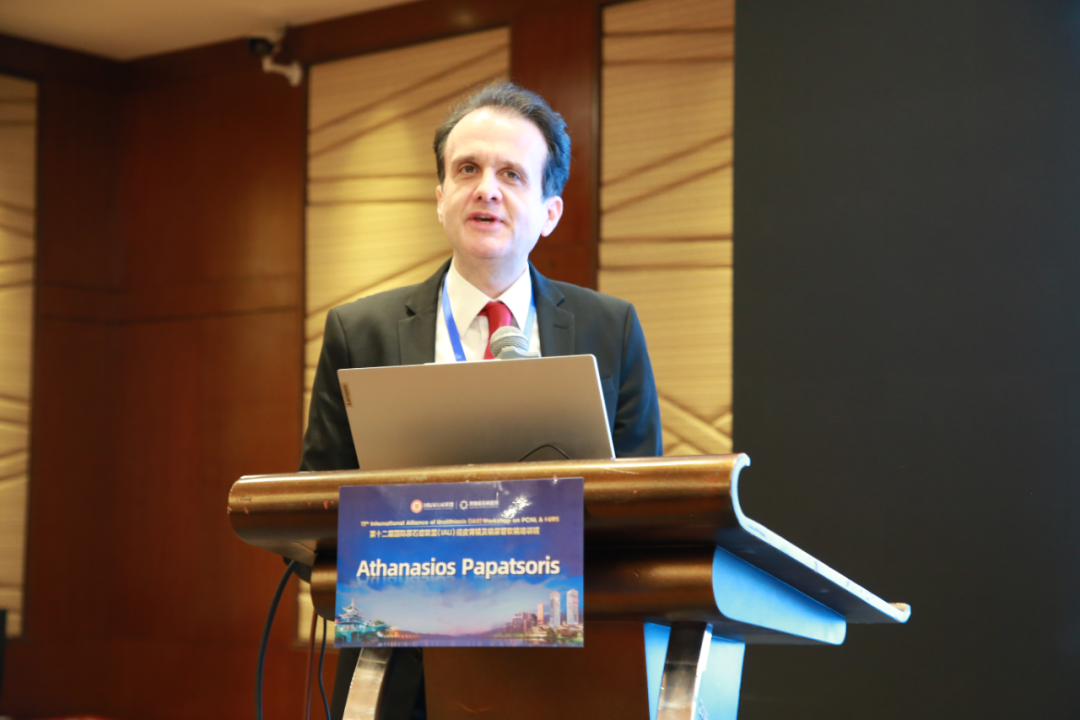 一带一路学术交流新篇章:我院常立高教授、孙剑鸿教授、陈毅医生受邀参加国际尿石症联盟IAU会议!(图4) 一带一路学术交流新篇章:我院常立高教授、孙剑鸿教授、陈毅医生受邀参加国际尿石症联盟IAU会议!(图4)