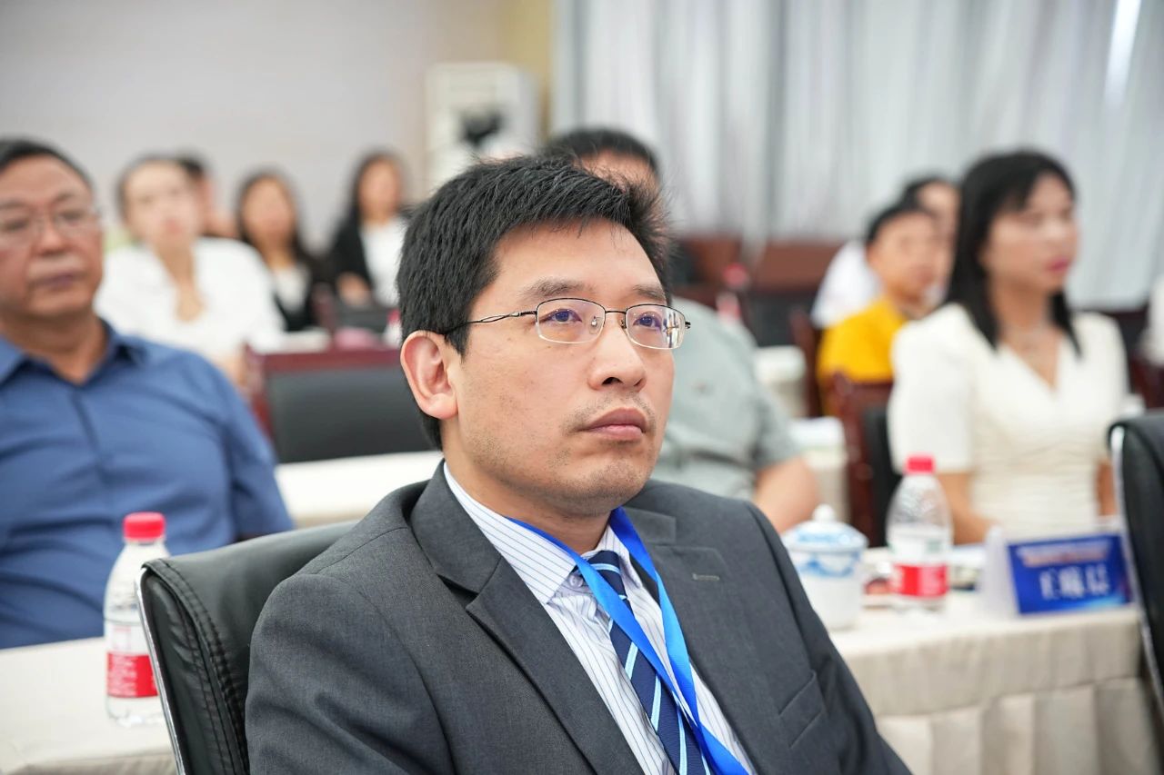 赋能保胆:四川结石病医院何明刚主任受邀出席贵阳肝胆外科高质量发展论坛(图5) 赋能保胆:四川结石病医院何明刚主任受邀出席贵阳肝胆外科高质量发展论坛(图5)