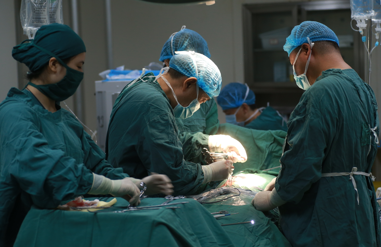 成都胆结石医院:你知道正常胆囊多大?如果胆囊增大了又怎么办?(图4) 成都胆结石医院:你知道正常胆囊多大?如果胆囊增大了又怎么办?(图4)