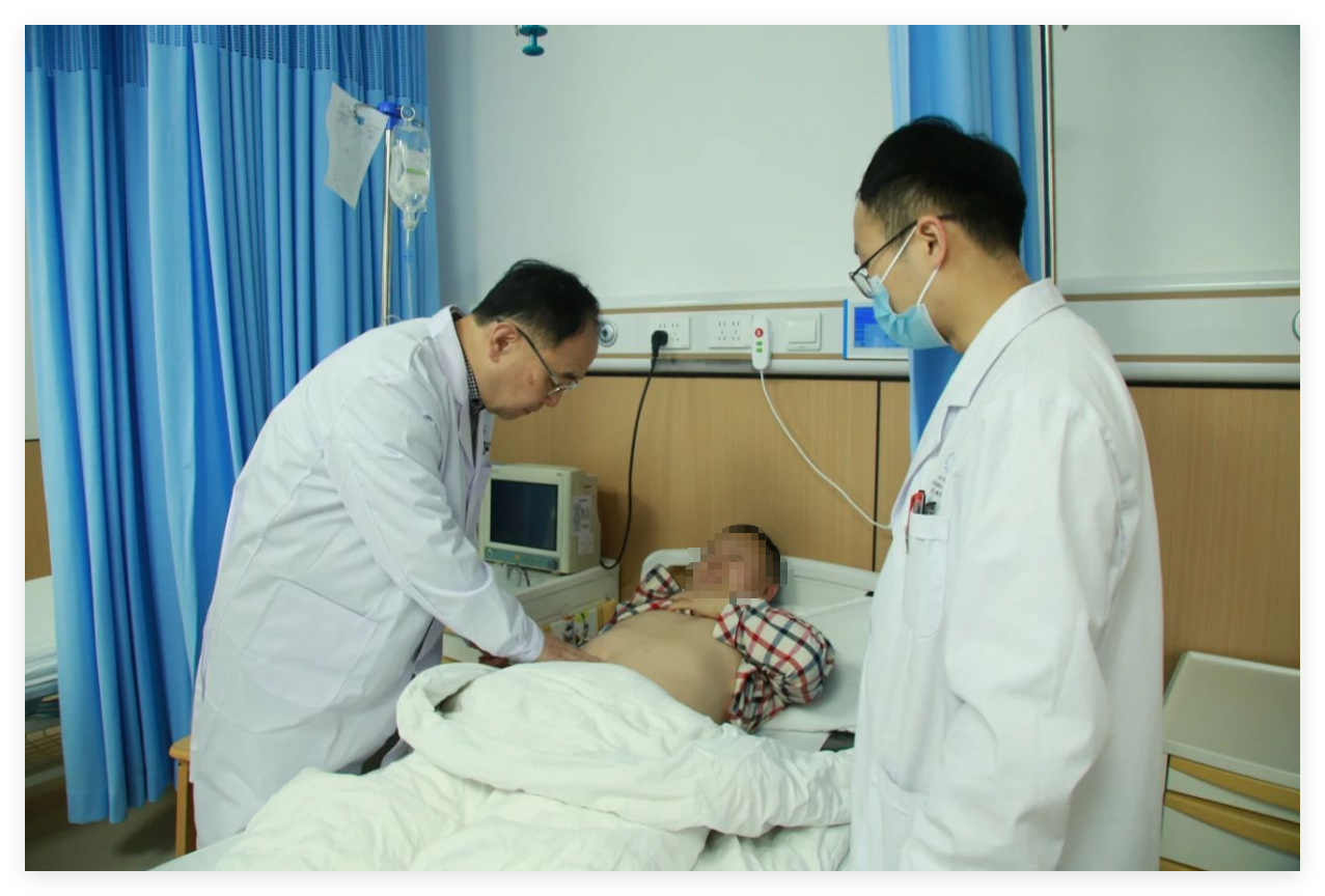 【四川保胆医院】顶尖保胆大咖蓉城学术论剑 共绘“隐形”保胆取石术新图景(图9)