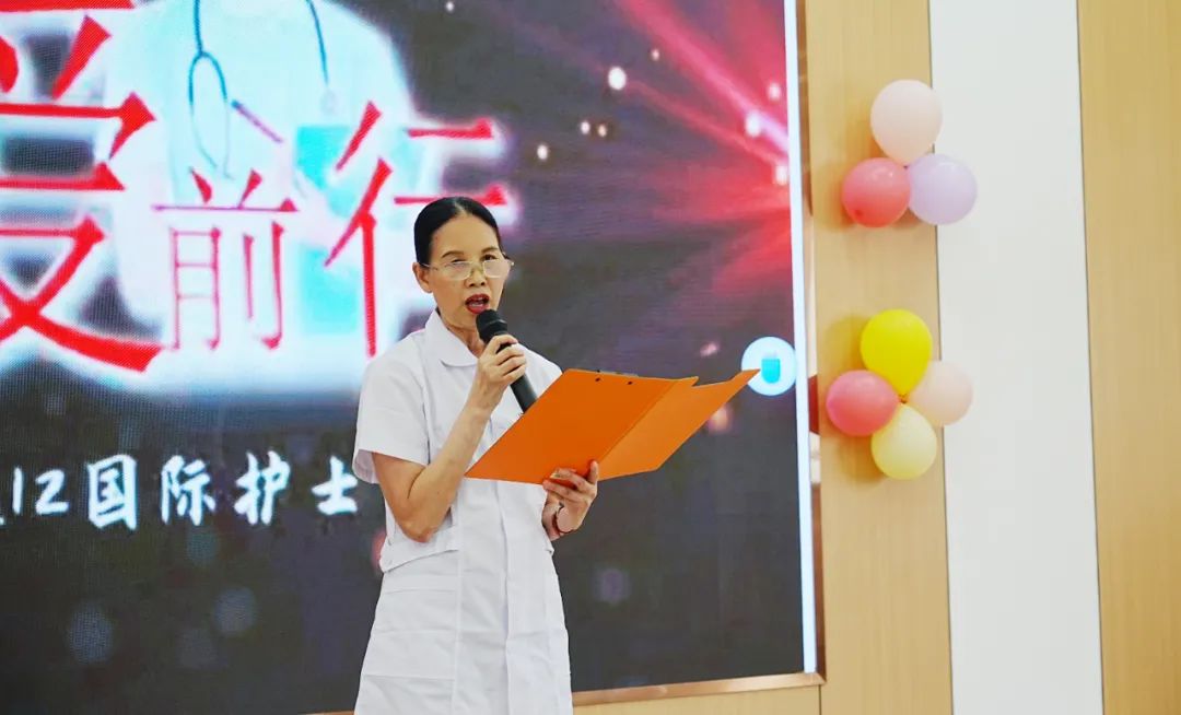 南丁格尔精神绽放！这场护士节庆典，有温度更有力量【四川结石病专科医院】(图3)