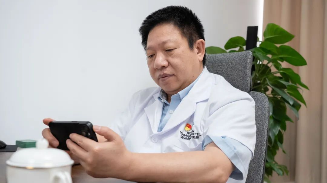 守护男性“生命腺”:我院特邀北京知名专家开展“BPH术前尿动力评估”专题培训(图4) 守护男性“生命腺”:我院特邀北京知名专家开展“BPH术前尿动力评估”专题培训(图4)